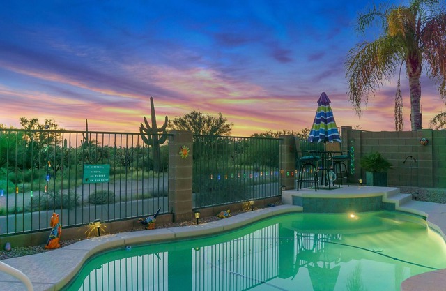 Mtn-view home with private pool, grill, enclosed backyard, streaming, tennis, AC