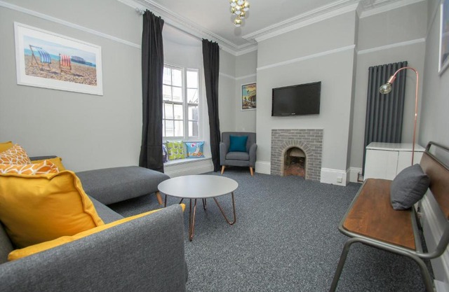 Mucky Duck House - Central- by Brighton Holiday Lets