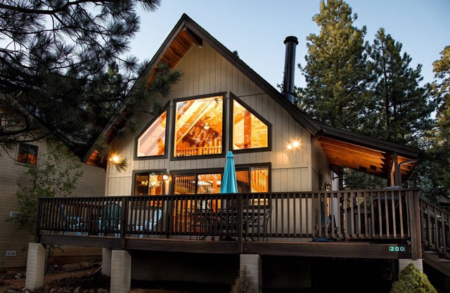 Munds Park Mountain Retreat Chalet/Cabin
