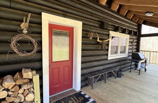 My Old Kentucky Home Cabin