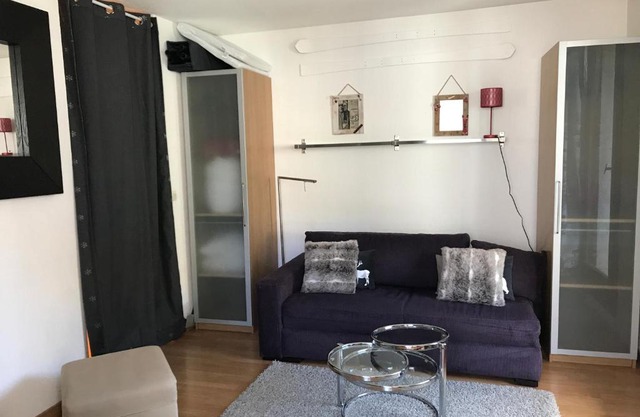 MyHome - Plein Soleil 47 - Studio cabine 4 pax skis aux pieds Val Claret
