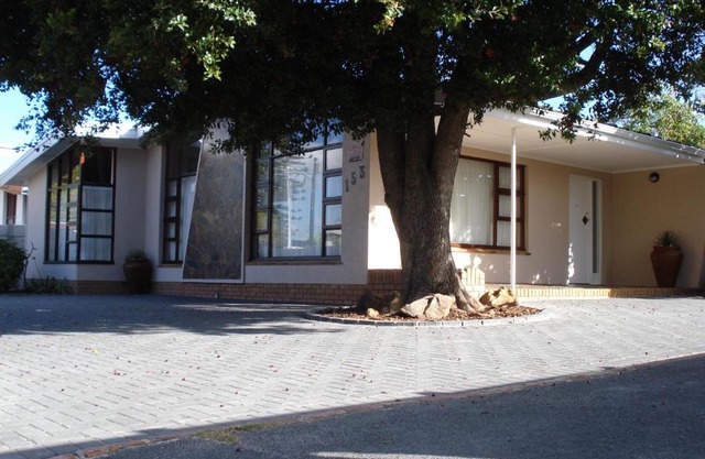 N-One Self Catering