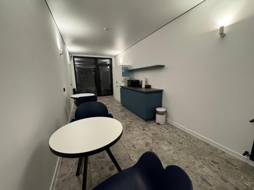 N17 Hotel