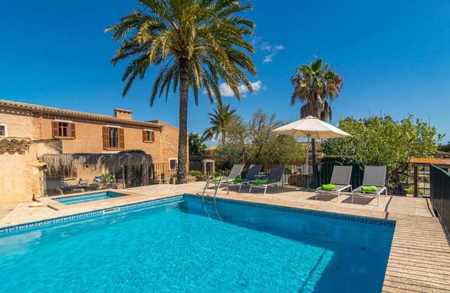 NA BURGUERA - Wonderful villa with private pool and free WiFi.