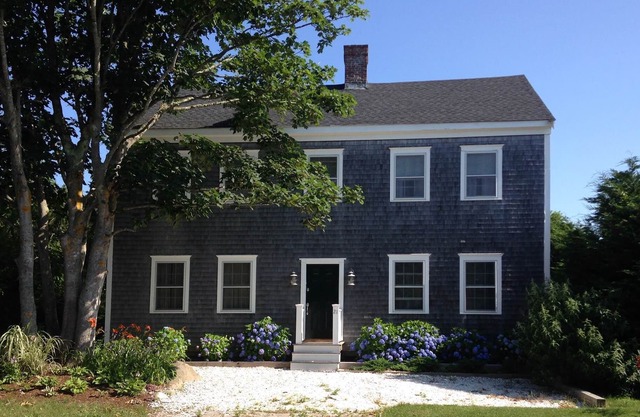 Nantucket Colonial abuts conservation land and bird sanctuary