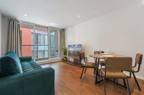 near Canary Wharf London O2 Arena Apartment