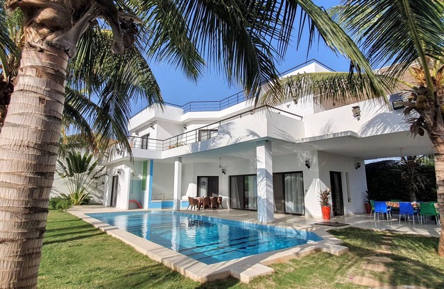 Near Saly, ideal family or group villa: a relaxed and dynamic stay