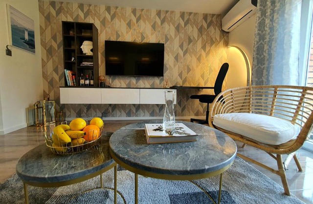 Negotin Centar Apartment with Parking