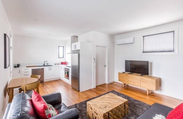 Nelson City Centre Apartment 3 - Stylish apartment in the city center!