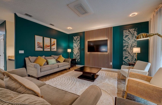 NEW!16 guest, Disney 10mi, Themed Rooms, Private Pool, Movie + Game Room, Resort