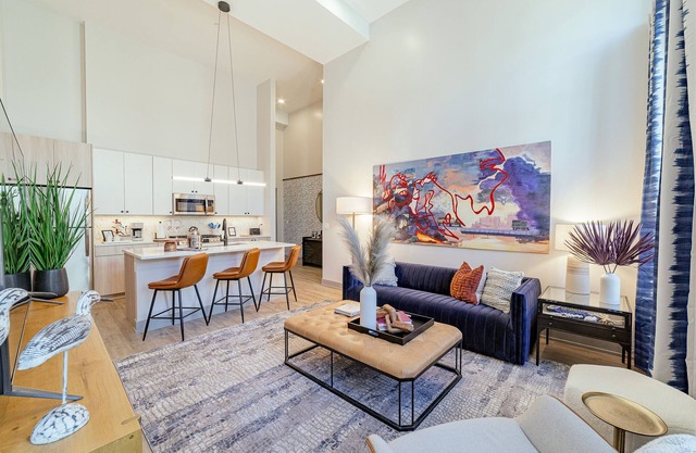 NEW 4BR Designer Flat in Wicker Park/Bucktown