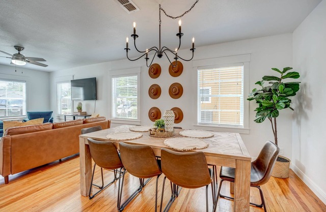 NEW/A Grand Home in Tech Terrace