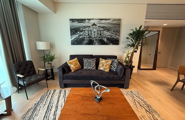 New Apt. With Pool, fitness room, WiFi, best location,secure building 24/7.