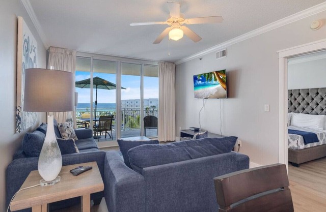 *NEW* Beachfront Bliss|Sleeps 8|2 Pools|Lazy River