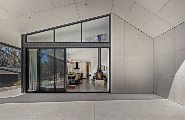 New Build - Belltopia: The Newest Ultimate Blue Mountains Base