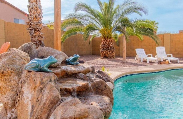 NEW! Casa Aria 4BR Home & Heated Pool