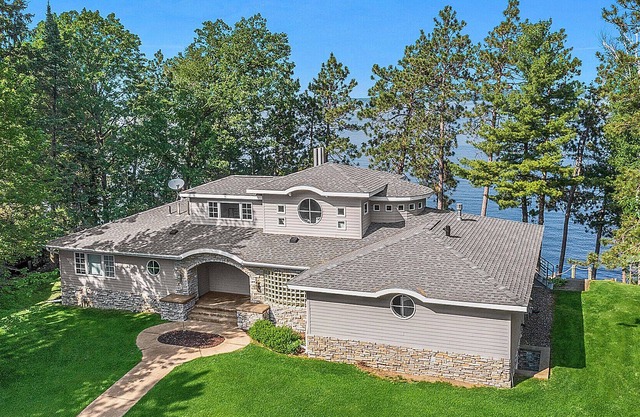 NEW! Coastal Elegance on Gull Lake