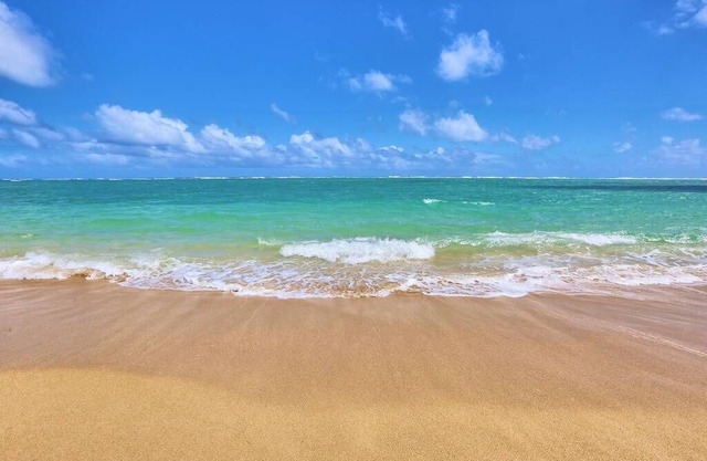 NEW! Condo on the Beach w/ AIR CONDITIONING!