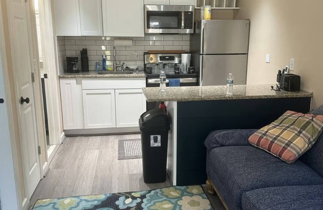 New furnished studio in charming White Lake Mi Full kitchen 1 bed and 1 bath