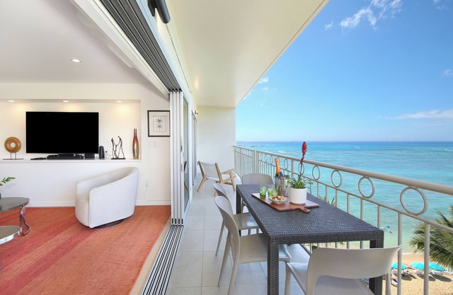 NEW Gorgeous BEACHFRONT Condo with Fabulous Ocean Views! Fully Renovated!