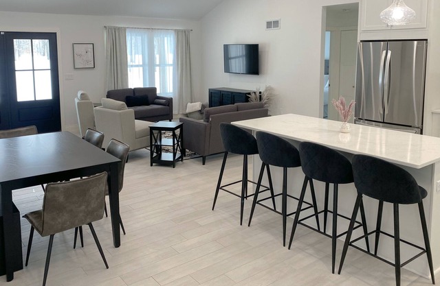 New Home Close to Bike Trails!