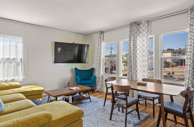 NEW LISTING! Centrally Located ☀️ Bright Two Bedrooms by RedAwning