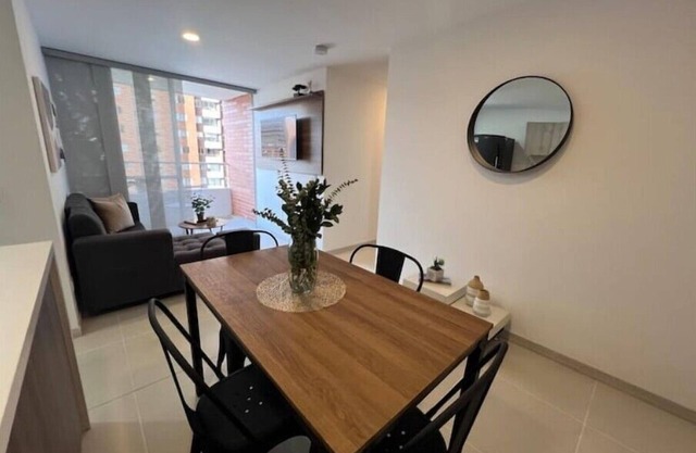 NEW LISTING! Luxury apartment perfectly located at El Poblado, Medellin.n
