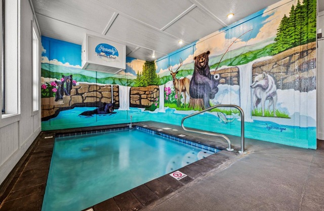 NEW LUX Escape | Mtn Views | Heated Pool | Theater