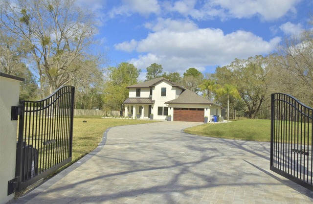 New luxury country house, near St Augustine & World golf Village.