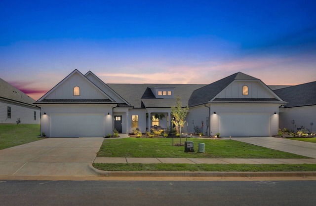 NEW! Modern Nest - Huntsville Hideaway