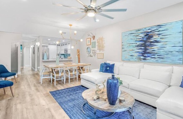 NEW! OCEANVIEW! 2 Kings, Pools, Pickleball, Hot tubs,Tennis, Speakeasy Gameroom