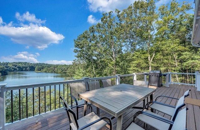 NEW! Secluded lakefront home on 45 quiet acres!