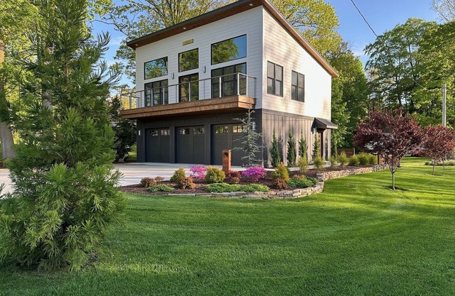 New - The Treehouse on Smith's Bayou - Spring Lake, Grand Haven