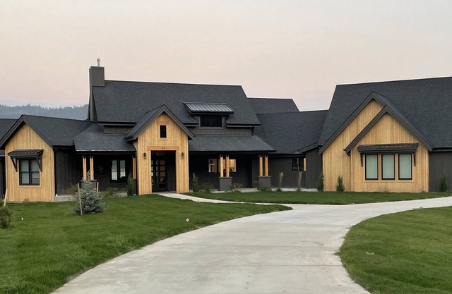 NEW waterfront luxury estate with private dock