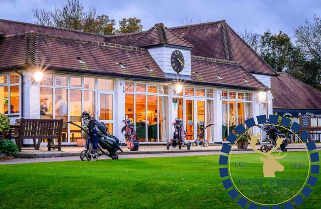 Newly-Built Urban Retreat by TTLG