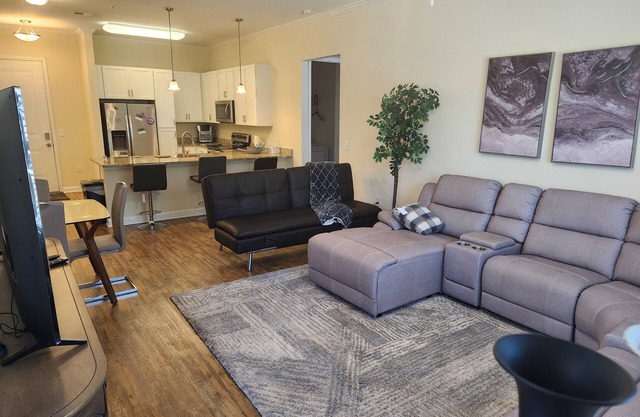 Newly remodeled property, close to beaches, golf, shopping & St. Augustine.