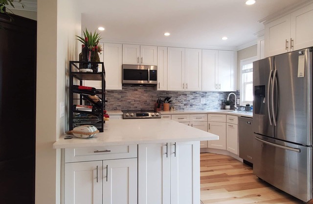 Newly Renovated Beautiful Spacious 3 BD/2 BA Beach Home Just Steps to the Sand!