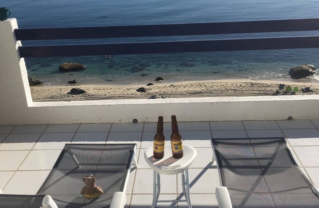 Newly Renovated Condo w/ Spectacular beach views 183/night