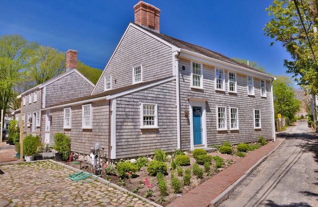 Newly Renovated Nantucket Downtown Luxury House