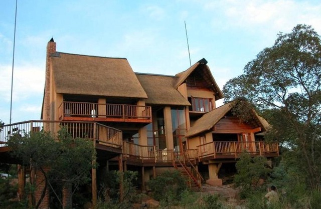 Ngong Hill, Mabalingwe