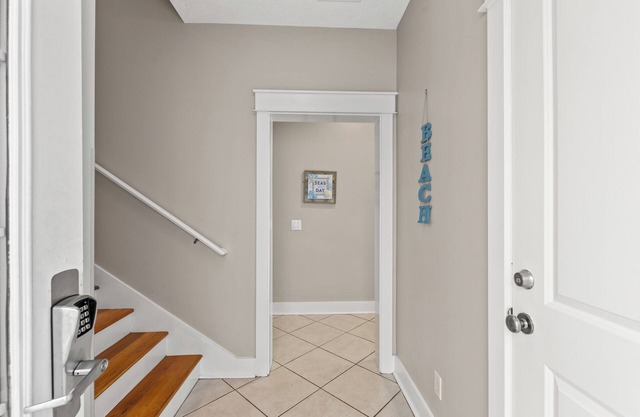 Nice 4-bedroom house with AC in Panama City Beach