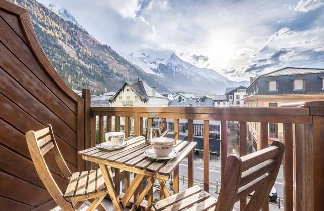 Nice 55 M² With Balconies And Mont Blanc View