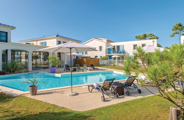 Nice apartment in Saint Palais Sur Mer