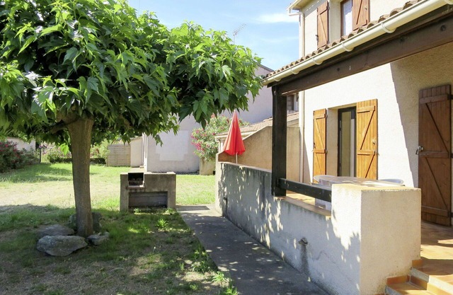 Nice apartment for 4 people with WIFI, TV, terrace and pets allowed