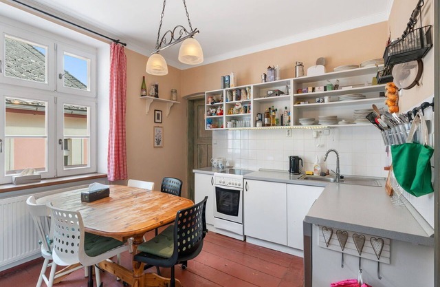 Nice apartment for 4 guests with WIFI and pets allowed