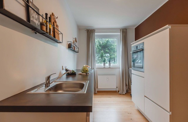 Nice apartment for 4 guests with WIFI, TV and balcony