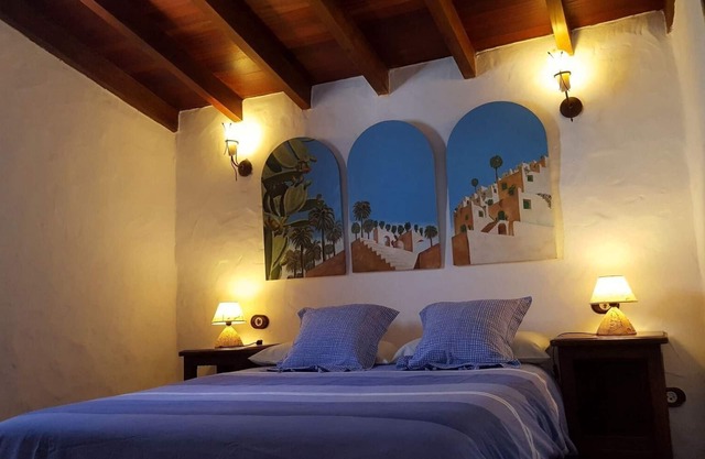 Nice House in La Sorrueda with Terrace, Whirlpool and Barbecue