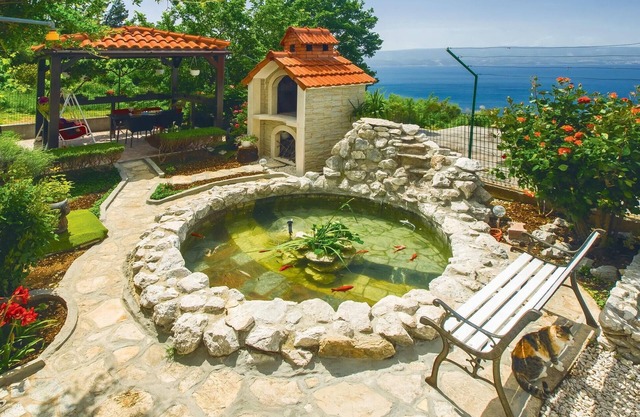 Nice studio in Omis with house sea view