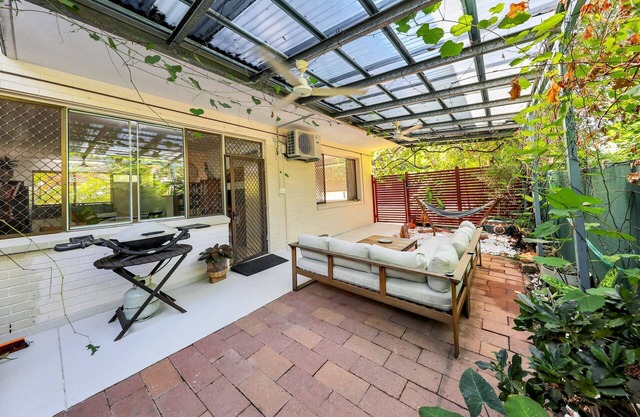 Nightcliff Getaway with Free WiFi