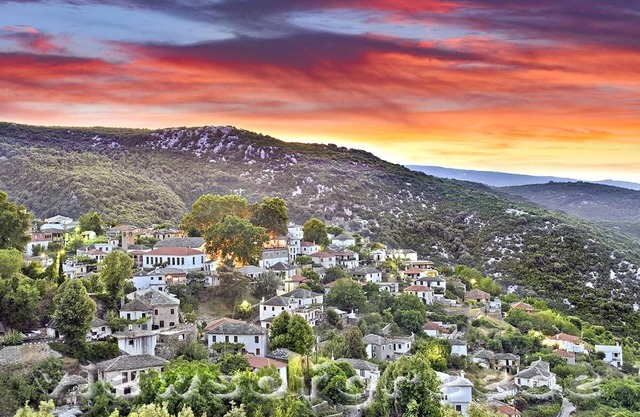 Nikolaou Apartments Upper Floor